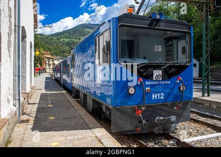 Zahnradbahn Cremallera de Núria im Tal Vall de Núria, Pyrenäen, Nordkatalonien, Spanien, Europa Stockfoto