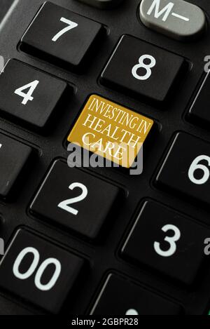 Handschriftliche Texte investieren in das Gesundheitswesen. Wort geschrieben auf Put Geld auf Wartung oder Verbesserung der Gesundheit Schreiben interessante Online-Themen, eingeben Stockfoto