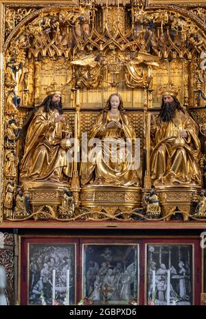 Danzig, Polen - 9. September 2020: Hauptaltar der Marienkirche (Basilika Mariacka) in Danzig. Der Altar ist das Werk von Michael von Augsburg. Stockfoto