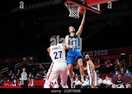 Jaka BLAZIC (11) aus Slowenien während der Olympischen Spiele Tokio 2020, Basketball-Halbfinale, Frankreich - Slowenien, am 5. August 2021 in der Saitama Super Arena in Tokio, Japan - Foto Ann-Dee Lamour / CDP MEDIA / DPPI Stockfoto