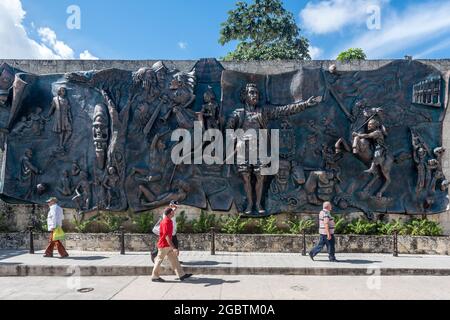Fototapete Origenes, kubanische Skulptur Kunst in Metall, Holguin City, Kuba 2016 Stockfoto