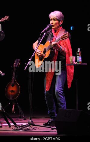 Mailand Italien 2008-10-02 : Joan Baez Live-Konzert im Smeraldo Theater Stockfoto