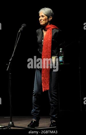 Mailand Italien 2008-10-02 : Joan Baez Live-Konzert im Smeraldo Theater Stockfoto