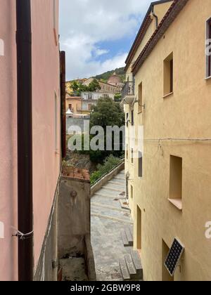 Landschaftlich reizvolle Ortschaft Tortora in Calbria, Italien, ländlich, secluted, Bergblick, Stockfoto