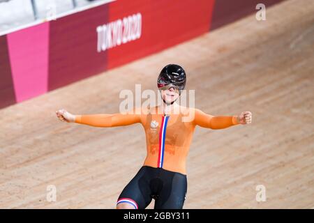 Shizuoka, Japan. August 2021. Shanne Braspennincx (NED) Cycling : Frauen-Keirin-Finale während der Olympischen Spiele 2020 in Tokio auf dem Izu Velodrome in Shizuoka, Japan . Quelle: Shutaro Mochizuki/AFLO/Alamy Live News Stockfoto