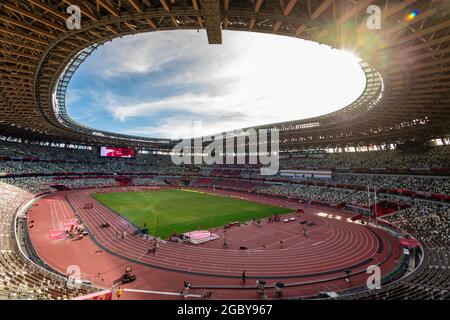 Tokio, Japan. August 2021. TOKIO, JAPAN - 5. AUGUST: Ein allgemeiner Überblick über das Stadion während der Olympischen Spiele 2020 in Tokio im Olympiastadion am 5. August 2021 in Tokio, Japan (Foto: Andy Astfalck/Orange Picics) NOCNSF ATLETIEKUNIE Credit: Orange Pics BV/Alamy Live News Stockfoto