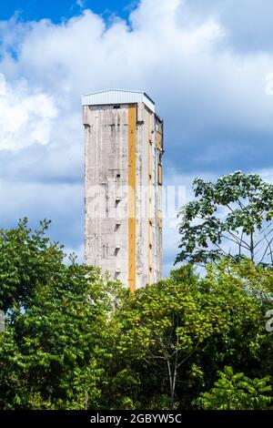 Ariane Launch Area 2, ehemalige Startrampe, im Centre Spatial Guyanais (Guayana Space Center) in Kourou, Französisch-Guayana Stockfoto