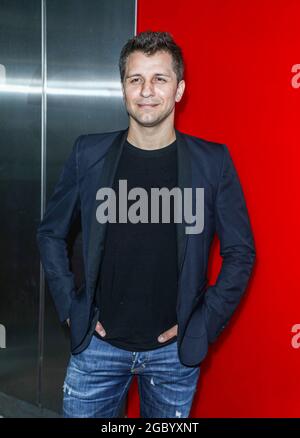 London, Großbritannien. August 2021. Pasha Kovalev nimmt an der Press Night für „Singin“ in the Rain im Sadler's Wells Theatre in London Teil. Kredit: SOPA Images Limited/Alamy Live Nachrichten Stockfoto