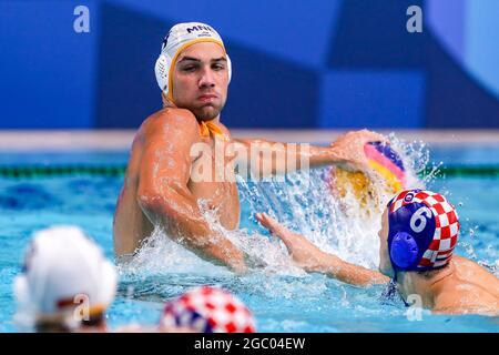 Tokio, Japan. August 2021. TOKIO, JAPAN - 6. AUGUST: Während des Olympischen Wasserball-Turniers 2020 in Tokio, am 6. August 2021 im Tatsumi Waterpolo Center in Tokio (Foto: Marcel ter Bals/Orange Picics) Credit: Orange Pics BV/Alamy Live News, die Männer-Wertung 5.-8. Spiel zwischen Montenegro und Kroatien Stockfoto