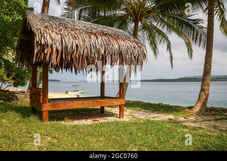 Hütte an der Küste auf der Insel aore in Vanuatu Stockfoto