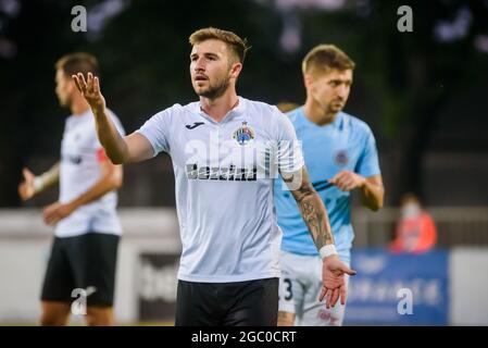 RIGA, LETTLAND. August 2021. UEFA Europa Conference League Spiel der dritten Qualifikationsrunde zwischen DEM FC RIGA und den Hiberniern. Stockfoto