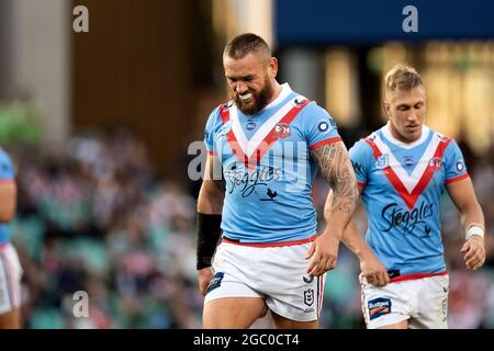 SYDNEY, AUSTRALIEN - 25. APRIL: Jared Waerea-Hargreaves of the Roosters kehrt zurück, nachdem beim NRL-Spiel der Sydney Roosters und St. George Illawarra Dragons in der Runde sieben am 25. April 2021 in Sydney, Australien, ein Versuch erzielt wurde. Quelle: Steven Markham/Speed Media/Alamy Live News Stockfoto