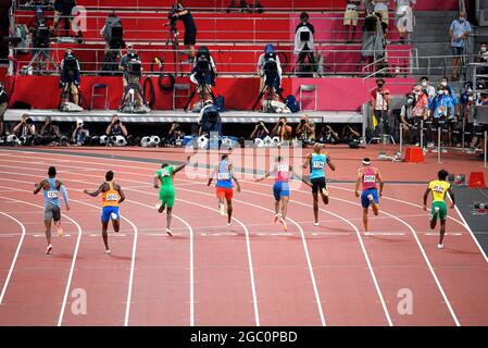 Die Läufer in Aktion, von rechts: TAYLOR Christopher (JAM) NORMAN Michael (USA), CHERRY Michael (USA), ZAMBRANO Anthony Jose (COL), 2. Platz, Silbermedaille, Silbermedaille, Silbermedaillengewinnerin, Silbermedaillengewinnerin, JAMES Kirani (GRN ), 3. Platz, Bronzemedaille, Bronzemedaille, Bronzemedaillengewinnerin, Bronzemedaillengewinnerin, BONEVACIA Liemarvin (NED), MAKWALA Isaac (BOT), Leichtathletik, 400-m-Finale der Männer, Das 400-m-Finale der Herren, am 5. August 2021 Olympische Sommerspiele 2020, ab 23.07 . - 08.08.2021 in Tokio/Japan. Stockfoto