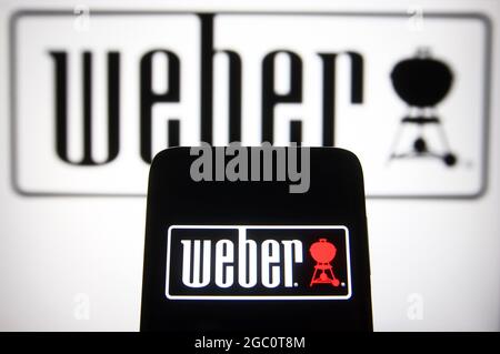 Ukraine. August 2021. In dieser Abbildung ist ein Weber-Logo auf einem Smartphone-Bildschirm zu sehen. (Bild: © Pavlo Gonchar/SOPA Images via ZUMA Press Wire) Stockfoto