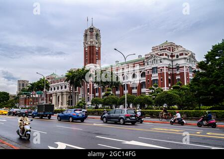 Taipeh, Taiwan. August 2021. Eine allgemeine Ansicht des Präsidentenbüros in Taipeh. (Foto von Walid Berrazeg/SOPA Images/Sipa USA) Quelle: SIPA USA/Alamy Live News Stockfoto