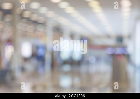 Große Halle im Flughafen - unschärfe verblurten Hintergrund Stockfoto