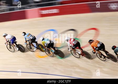 Tokio, Japan. August 2021. THOMAS Benjamin (FRA), de KETELE Kenny (Bel), ZAKHAROV Artyom (KAZ), SCHIR Thery (SUI), van SCHIP Jan Willem (NED) während der Olympischen Spiele Tokio 2020, Radrennbahn Omnium Points Race der Männer am 5. August 2021 auf dem Izu Velodrome in Izu, Japan - Photo Photo Photo Kishimoto/DPPI Credit: Independent News Photo Agency/Alamy Live Stockfoto