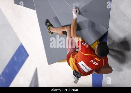 Alberto GINES LOPEZ (ESP) während der Olympischen Spiele Tokio 2020, Sport Climbing Men's Combined Final Bouldering am 5. August 2021 im Aomi Urban Sports Park in Tokio, Japan - Foto Foto Kishimoto / DPPI Stockfoto