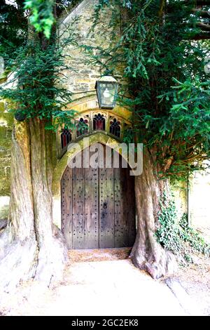 Tolkiens Door St Edwards Church Stow on the Wold Gloucestershire England großbritannien Stockfoto