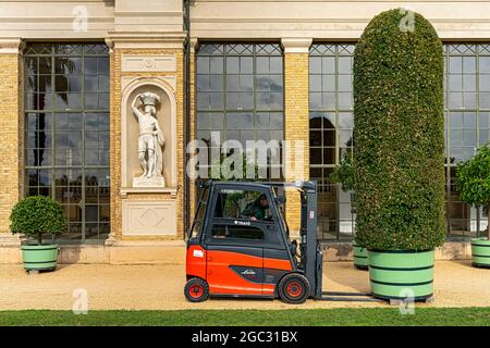 Die Neue Orangerie In Den Schlossgärten Von Sanssouci In Potsdam Stockfoto