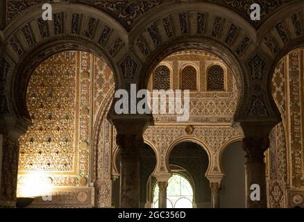 Der Königliche Alcázar von Sevilla, allgemein bekannt als der Alcázar von Sevilla, ist ein königlicher Palast in Sevilla, Spanien Stockfoto