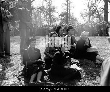 Königliche Gruppe bei den Badminton Horse Trials, 1953. Stockfoto