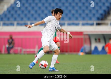 Saitama, Japan. August 2021. Wataru Endo (JPN) Fußball/Fußball : Olympische Spiele Tokio 2020 Männerfußball Bronzemedaillenspiel zwischen Mexiko 3-1 Japan im Saitama Stadium in Saitama, Japan . Quelle: Mutsu Kawamori/AFLO/Alamy Live News Stockfoto