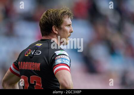 Wigan, Großbritannien. August 2021. Dan Sarginson (23) von Salford Red Devils am 8/6/2021 in Wigan, Großbritannien, im Einsatz. (Foto von Simon Whitehead/News Images/Sipa USA) Quelle: SIPA USA/Alamy Live News Stockfoto