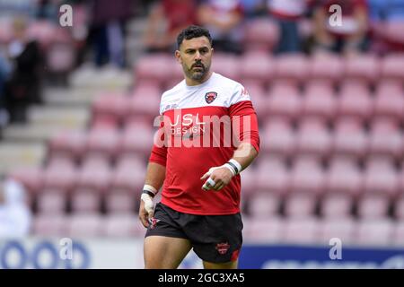 Wigan, Großbritannien. August 2021. Rhys Williams (22) von Salford Red Devils beim Aufwärmen in Wigan, Großbritannien am 8/6/2021. (Foto von Simon Whitehead/News Images/Sipa USA) Quelle: SIPA USA/Alamy Live News Stockfoto