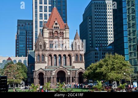 Die historische Trinity Church im romanischen Stil in Copley Square, Boston, Massachusetts, USA Stockfoto