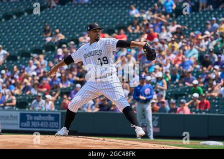 August 5 2021:Colorado Rockies Pitcher Antonio Senzatela ((52) wirft ein Feld während des Spiels mit Colorado Rockies im Coors Field in Denver Co. David Seelig/Cal Sport Medi Stockfoto