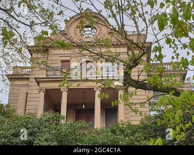 Blick auf die Villa Josef Thyssen im Thyssen Park in Mülheim Stockfoto