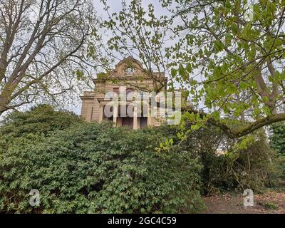 Blick auf die Villa Josef Thyssen im Thyssen Park in Mülheim Stockfoto