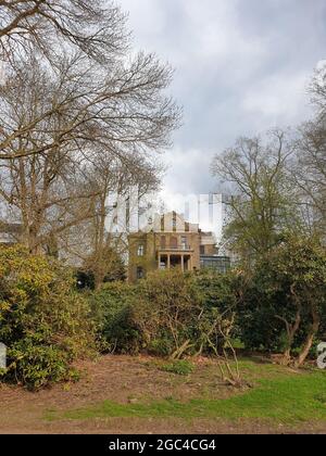 Blick auf die Villa Josef Thyssen im Thyssen Park in Mülheim Stockfoto