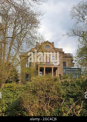 Blick auf die Villa Josef Thyssen im Thyssen Park in Mülheim Stockfoto