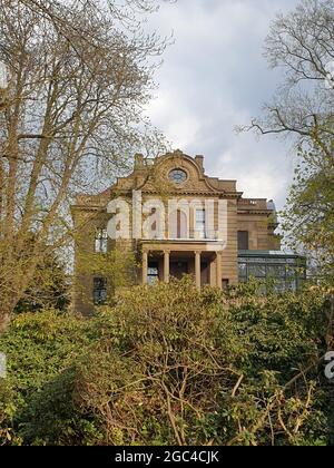 Blick auf die Villa Josef Thyssen im Thyssen Park in Mülheim Stockfoto