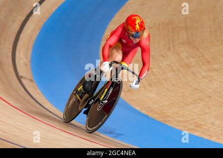 Shizuoka, Japan. August 2021. Shanju Bao (CHN) Radfahren : Sprint-Qualifikation der Frauen während der Olympischen Spiele 2020 in Tokio auf dem Izu Velodrome in Shizuoka, Japan . Quelle: Shutaro Mochizuki/AFLO/Alamy Live News Stockfoto