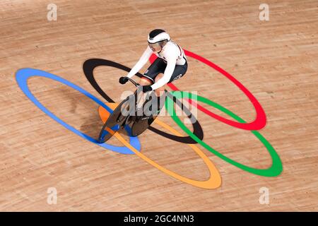 Shizuoka, Japan. August 2021. Emma Hinze (GER) Cycling : Sprint-Qualifikation der Frauen während der Olympischen Spiele 2020 in Tokio auf dem Izu Velodrome in Shizuoka, Japan. Quelle: Shutaro Mochizuki/AFLO/Alamy Live News Stockfoto
