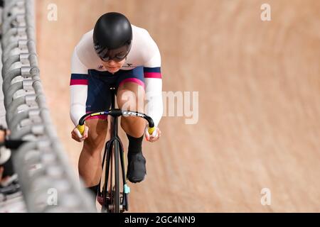 Shizuoka, Japan. August 2021. Anastasiia Voinova (ROC) Cycling : Sprint-Qualifikation der Frauen während der Olympischen Spiele 2020 in Tokio auf dem Izu Velodrome in Shizuoka, Japan. Quelle: Shutaro Mochizuki/AFLO/Alamy Live News Stockfoto
