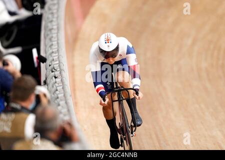 Shizuoka, Japan. August 2021. Katy Marchant (GBR) Radfahren : Sprint-Qualifikation der Frauen während der Olympischen Spiele 2020 in Tokio auf dem Izu Velodrome in Shizuoka, Japan . Quelle: Shutaro Mochizuki/AFLO/Alamy Live News Stockfoto