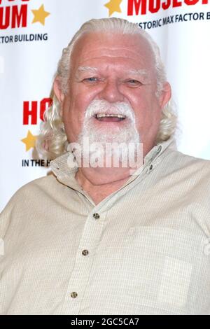 Los Angeles, USA. August 2021. LOS ANGELES - 4. AUGUST: Johnny Whitaker im The Hollywood Museum Wiedereröffnung im Hollywood Museum am 4. August 2021 in Los Angeles, CA (Foto von Katrina Jordan/Sipa USA) Quelle: SIPA USA/Alamy Live News Stockfoto