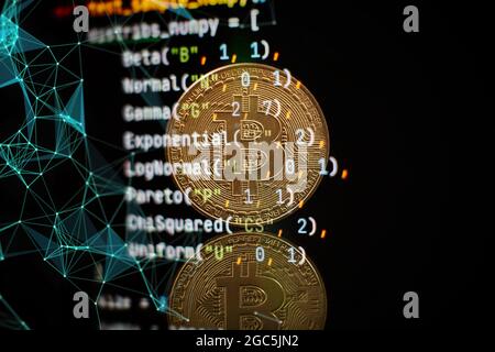 Analyse der Serverprotokolle. Nahaufnahme Entwicklung von Programmier- und Codierungstechnologien. Entwickler arbeiten an Websites Codes im Büro. Stockfoto