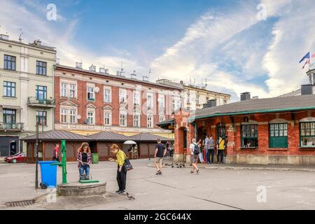 Plac Nowy - der Hauptplatz von Kazimierz, ehemaliges jüdisches Viertel in Krakau, Polen. Stockfoto