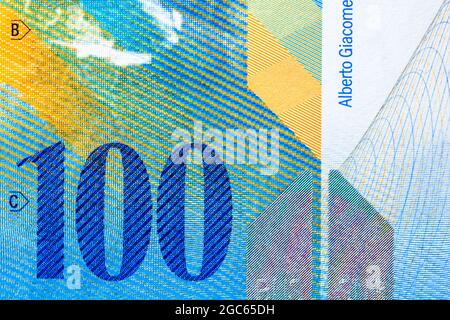 Nahaufnahme einer Banknote mit 100 Schweizer Franken Stockfoto