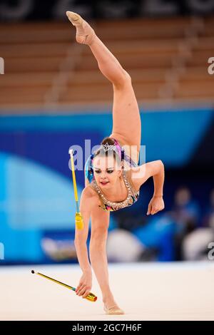 Tokio, Japan. August 2021. Dina Averina (ROC) rhythmische Gymnastik: Individuelles Allround-Finale während der Olympischen Spiele 2020 in Tokio im Ariake Gymnastik Center in Tokio, Japan. Quelle: Kohei Maruyama/AFLO/Alamy Live News Stockfoto