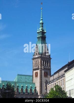 Schöne Architektur in Hamburg: Historisches Rathaus Stockfoto