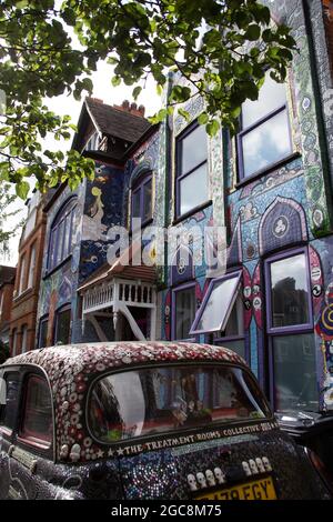 The Treatment Rooms Mosaic House, 4-6 Fairlawn Grove, Chiswick, W4 5EL Stockfoto