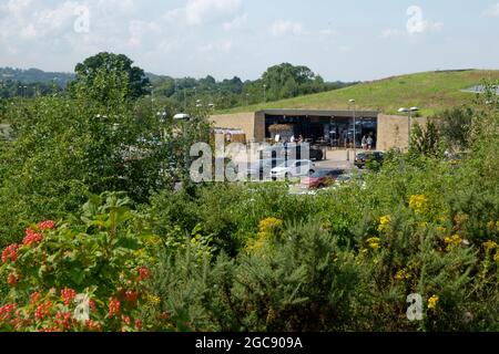 Der Farmshop verkehrt auf der Autobahn M5 in der Nähe von Gloucester UK Stockfoto