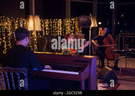 Aylin aLims Konzert im Sakip Sabanci Museum Stockfoto