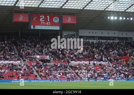 SUNDERLAND, GROSSBRITANNIEN. 7. AUGUST Gesamtansicht während des Spiels der Sky Bet League 1 zwischen Sunderland und Wigan Athletic im Stadium of Light, Sunderland, am Samstag, 7. August 2021. (Kredit: Will Matthews | MI News) Kredit: MI News & Sport /Alamy Live News Stockfoto